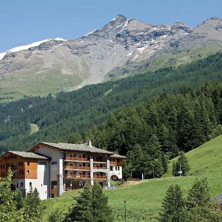 Hotel Club Mmv Le Val Cenis *** Lanslebourg-Mont-Cenis Exterior photo